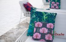 Champagner Perrier-Jouet sponsors Snow Polo 